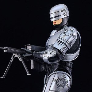 Robocop Moderoid