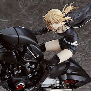 Saber/Altria Pendragon (Alter) And Cuirassier Noir