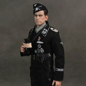 LAH Panzer Commander Joachim Peiper (studio)