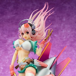 Super Sonico Love Bomber