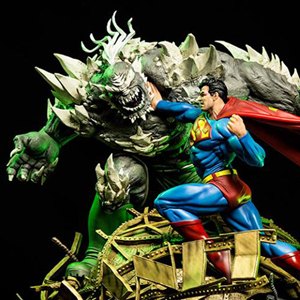 Superman Vs. Doomsday Diorama (Ivan Reis)