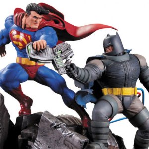 Batman Vs. Superman (Derek Miller)