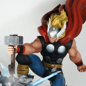 Thor Strike Down (studio)
