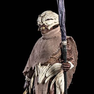 Thraxxian Hunter