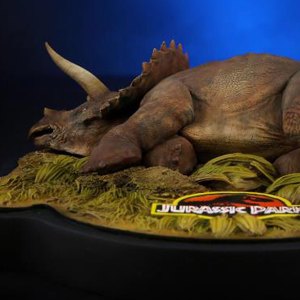 Triceratops Sick Diorama