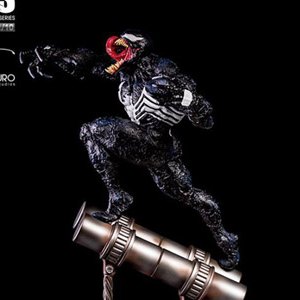 Venom Battle Diorama (Raphael Albuquerque)