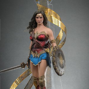 Wonder Woman WB 100 (Hot Toys)