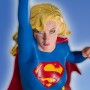 Supergirl (Adam Hughes) (studio)