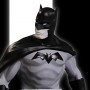 Batman (Dustin Nguyen) (studio)