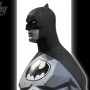 Batman (Mike Mignola - New Variant) (studio)