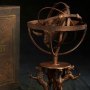 Game Of Thrones: Astrolabe And Book A Pop-Up Guide to Westeros (Collectors Edition)