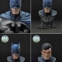 Batman Batcave Deluxe Bonus Edition (Jim Lee)