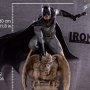 Batman Deluxe (Eddy Barrows) (Iron Studios)