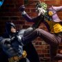 Batman Vs. Joker Battle Diorama (Ivan Reis)