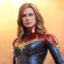 Captain Marvel Deluxe