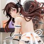 Chizuru Mizuhara Maid Bikini de Cleanup