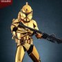 Clone Trooper Gold Chrome (Hot Toys)
