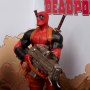 Marvel Collection: Deadpool (Deadpool #1)