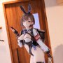Delivery Bunny Girl Aoi (BeeDoshi Beverb)