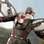 Falcon Battle Diorama (Iron Studios)