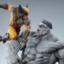 Marvel: Grey Hulk Vs. Wolverine