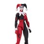 DC Comics Essentials: Harley Quinn