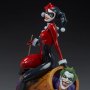 DC Comics: Harley Quinn And Joker Diorama