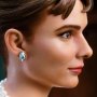 Holly Golightly (Audrey Hepburn) Deluxe