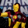 Iron Man (Iron Man #256)