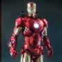 Iron Man MARK 4 With Suit-Up Gantry