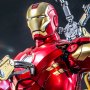 Iron Man MARK 4 With Suit-Up Gantry