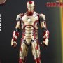 Iron Man 3: Iron Man MARK 42 Deluxe