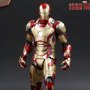 Iron Man 3: Iron Man MARK 42 Deluxe Reissue