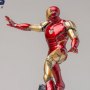 Avengers-Endgame: Iron Man MARK 85 Battle Diorama