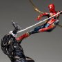 Avengers-Endgame: Iron Spider Vs. Outrider Battle Diorama
