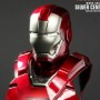 Iron Man MARK 33 Silver Centurion (studio)