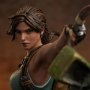 Lara Croft Deluxe