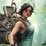 Lara Croft Deluxe