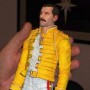 18-inch Freddie Mercury Magic Tour 1986 (realita)