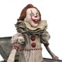 Stephen King's It-Chapter 2: Pennywise In Box