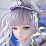 Queen Prisma Wing Deluxe