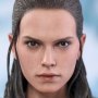Rey Jedi Training