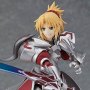 Saber Of Red