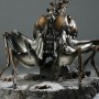 Queen Facehugger (studio)
