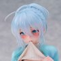 Snow Woman Yukino Mifuyu Sitting (Puuzaki Puuna)