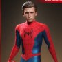 Spider-Man New Red & Blue Suit Deluxe