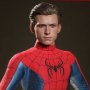 Spider-Man New Red & Blue Suit Deluxe