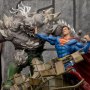 Superman Vs. Doomsday Battle Diorama (HEO)