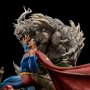 Superman Vs. Doomsday Battle Diorama (HEO)
