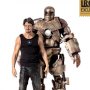 Marvel Studios-First Ten Years: Tony Stark And Iron Man MARK 1 Deluxe (Iron Studios)